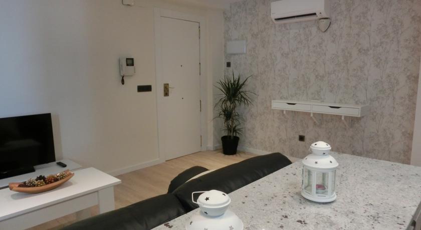 Total Valencia Ave Leisure & Culture Daire Oda fotoğraf
