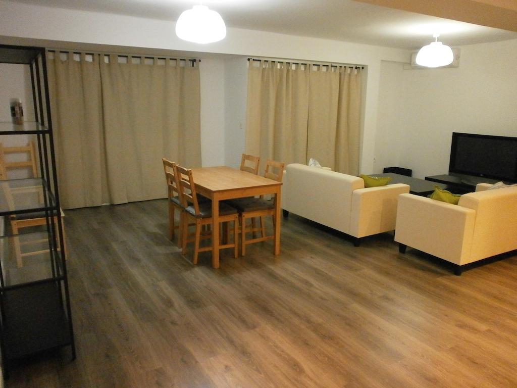 Total Valencia Ave Leisure & Culture Daire Oda fotoğraf