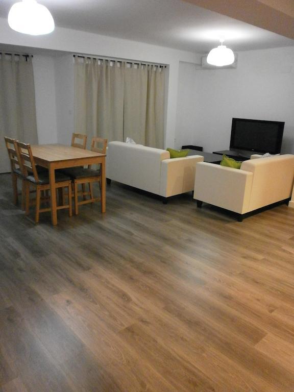 Total Valencia Ave Leisure & Culture Daire Oda fotoğraf
